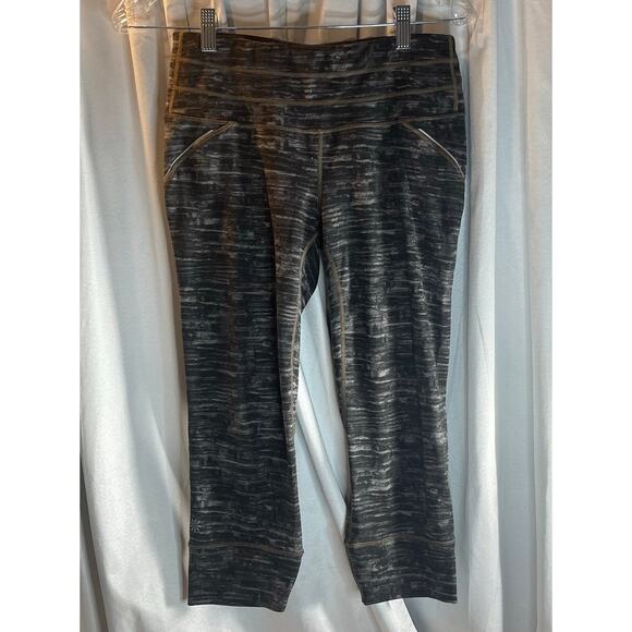 Athleta capri leggings Variance shades of grey/black Reflector size Small-womans - Picture 1 of 6